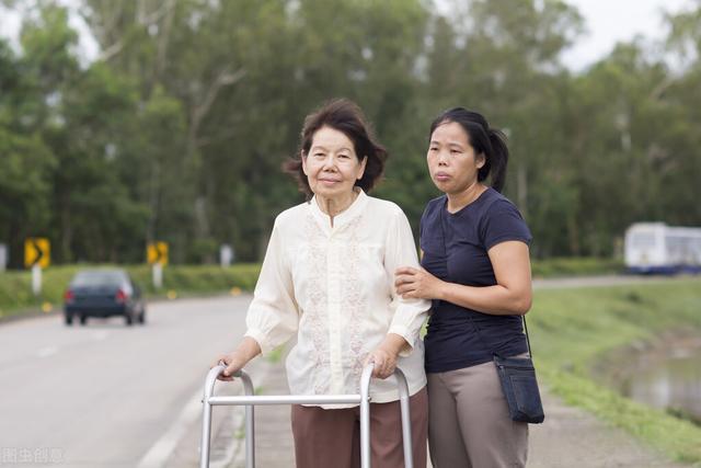 辽宁在沈阳找保姆照顾独居自理女老人多少钱｜推荐沈阳静恩家政保姆公司靠谱口碑好