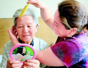沈阳沈阳浑南区正规家政优选伺候老人专业陪护做饭保姆住家保姆多少钱一个月 推荐沈阳家政保姆排名榜十大家政中介公司