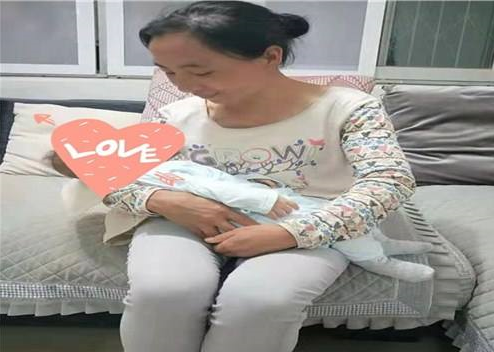 大连沈阳育儿嫂多少钱|沈阳高级育婴师多少钱|沈阳金牌月嫂家政公司