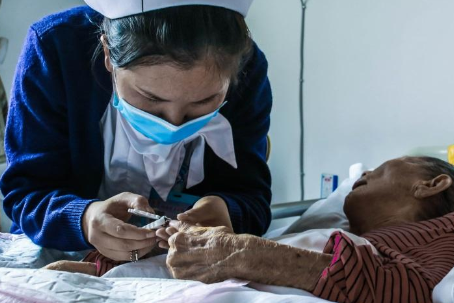 盖州在沈阳和平区附近找住家保姆照顾卧床老人|推荐沈阳静恩家政保姆护工公司